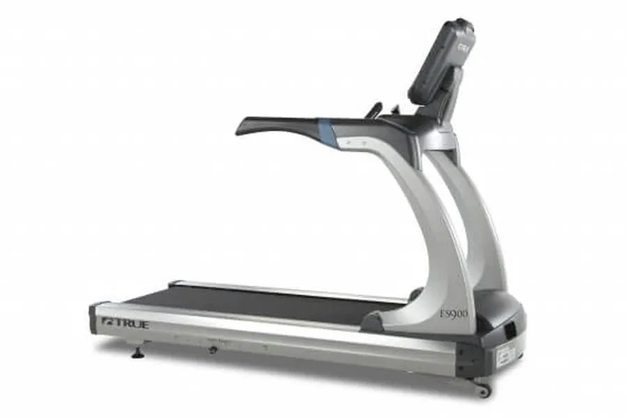 TRUE ES900 Treadmill  **SOLD**